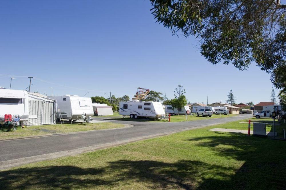 Hotel Reflections Ballina - Holiday Park Exterior foto